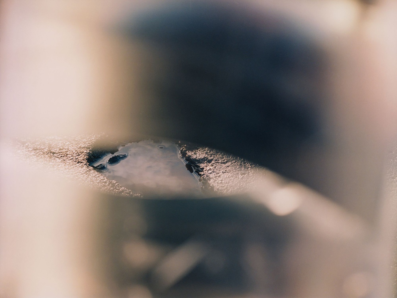 Josephine Pryde, „Pothole (1)“, 2024