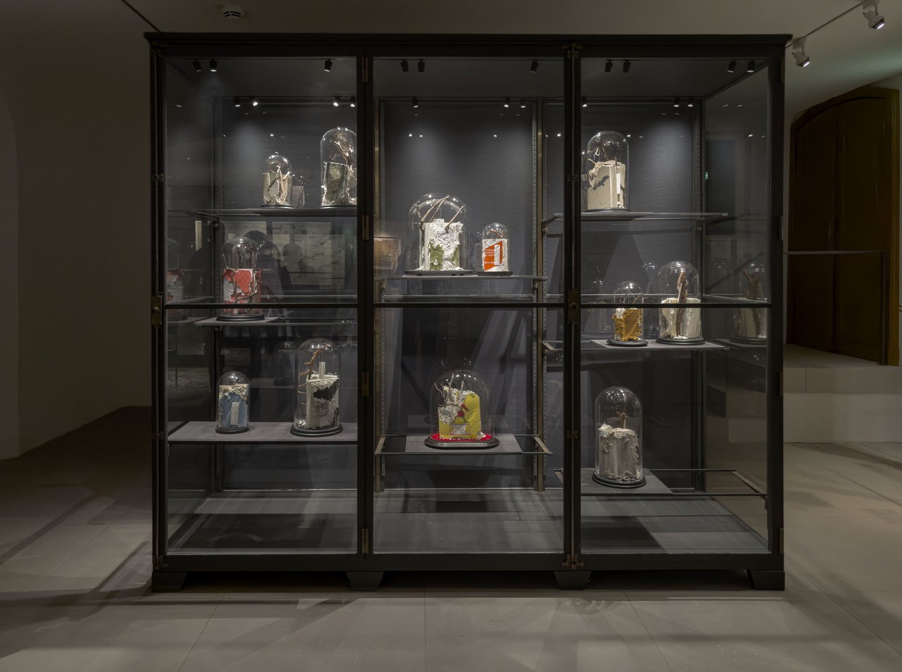 Hörner/Antlfinger, „Catalogue D’Oiseaux“, 2018-2024