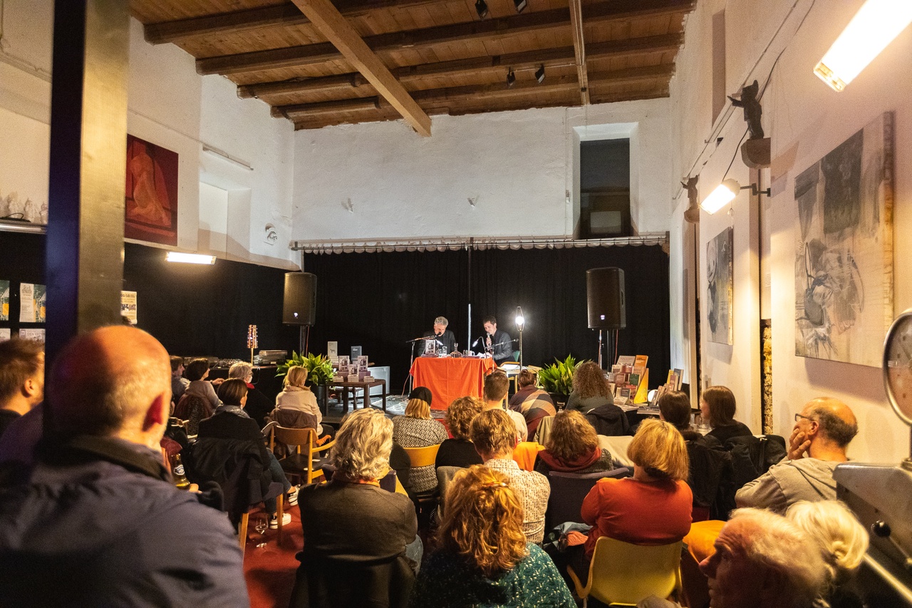 Lesung mit Hosea und Klaus Ratschiller im Container 25, Hattendorf