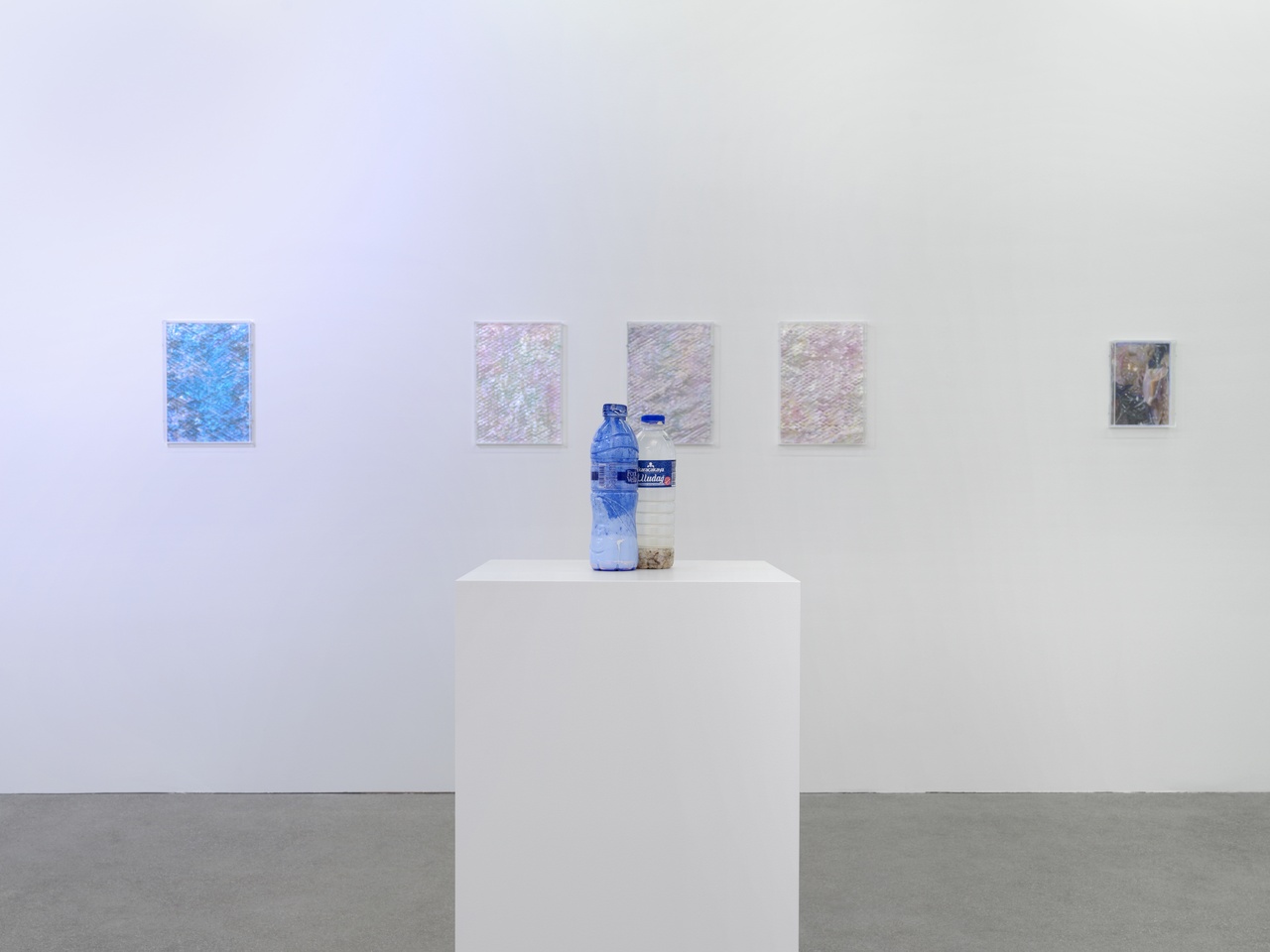 „Pamela Rosenkranz: Healing Scrolls“, Karma International, Zürich, 2024