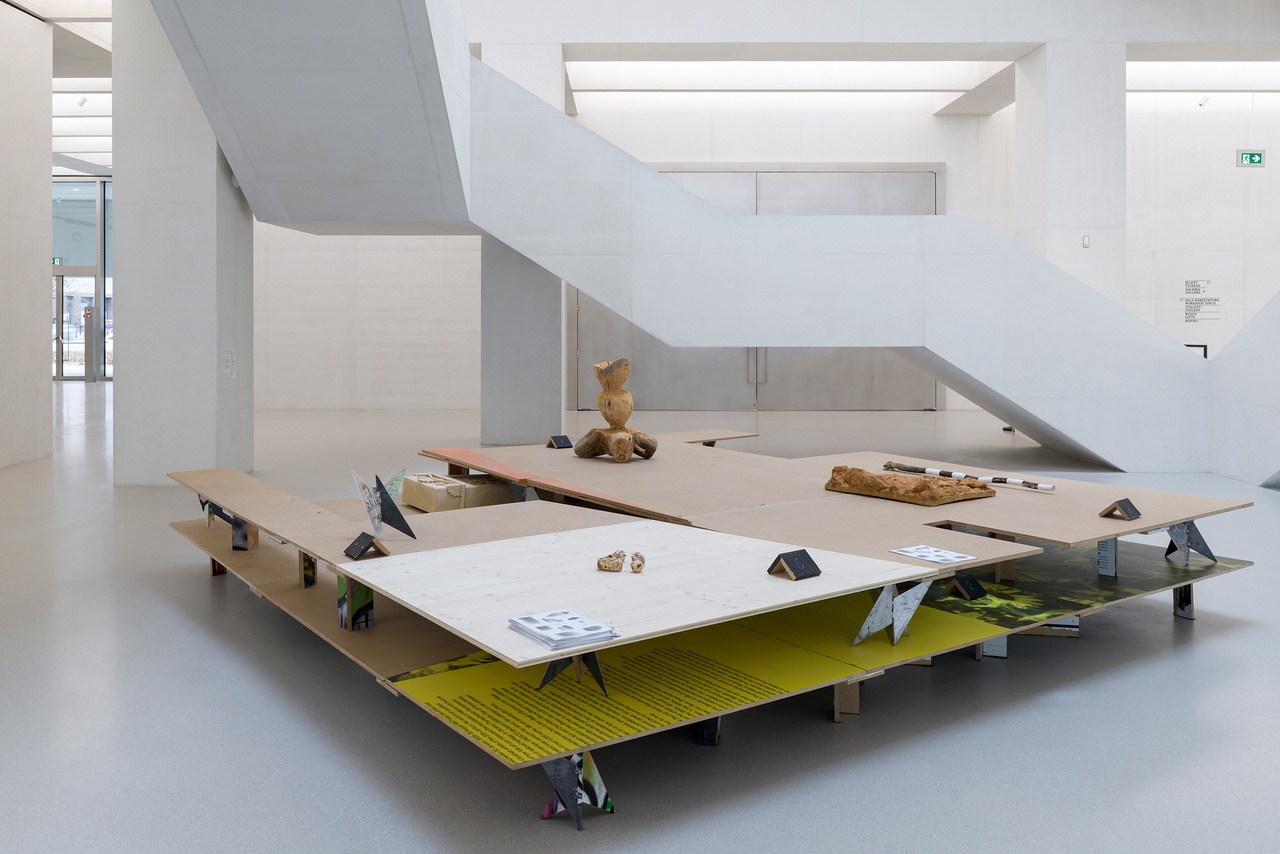 “Trudna Miłość: Muzeum między placem i pałacem,” Museum of National Art in Warsaw, 2024-25