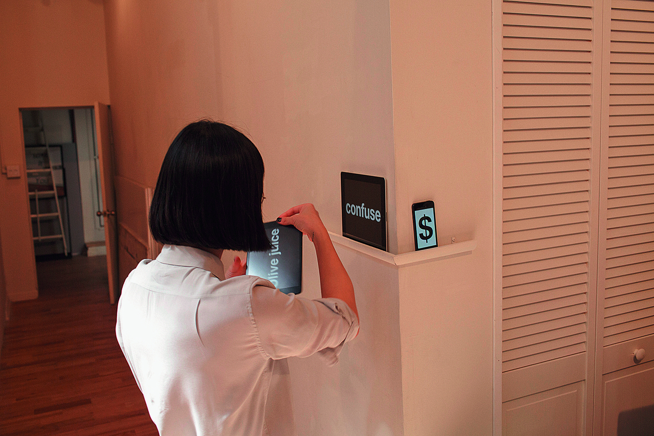 Christine Sun Kim, “-Courtier as Courier,” 2013