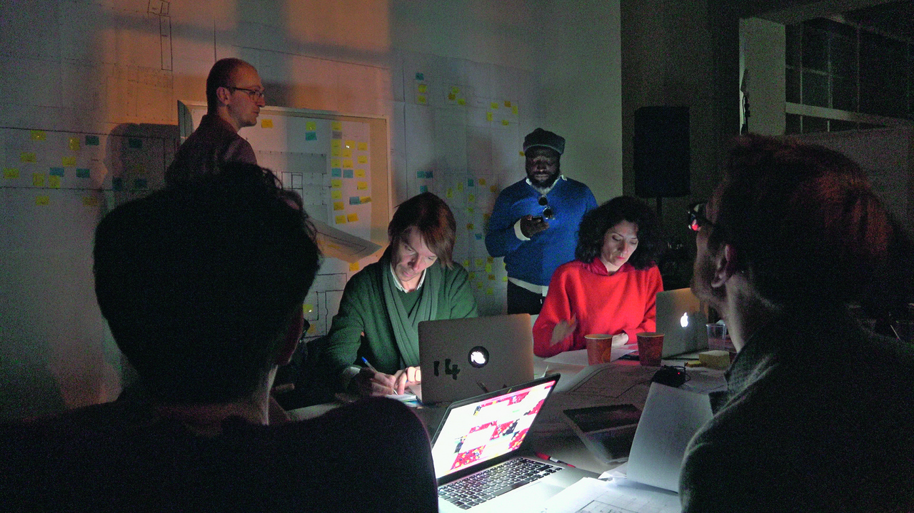 Dimitris Athiridis, „exergue – on documenta 14“, 2024