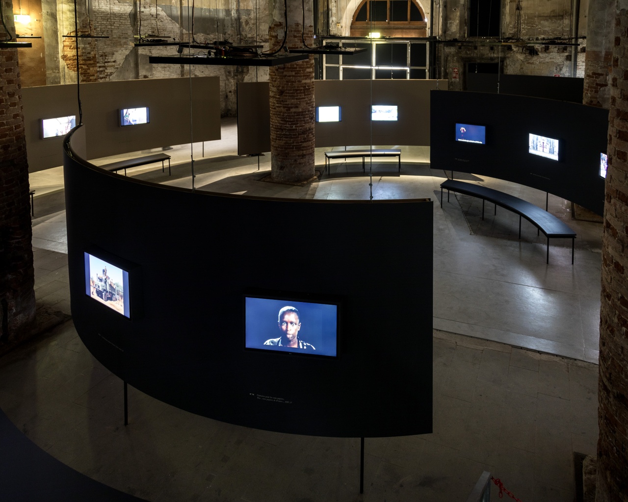 „Disobedience Archive” in „Stranieri Ovunque – Foreigners Everywhere“, 60. Biennale in Venedig, 2024