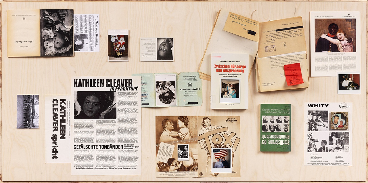 James Gregory Atkinson, „Zeitkapsel Whity“, 2021